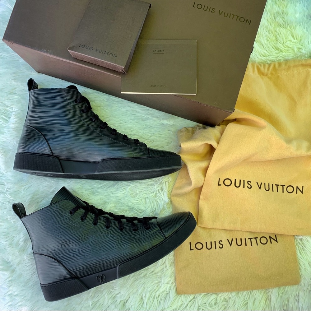 Authentic Louis Vuitton Epi Leather Sneaker